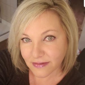 Meet your Posher, Jeneane